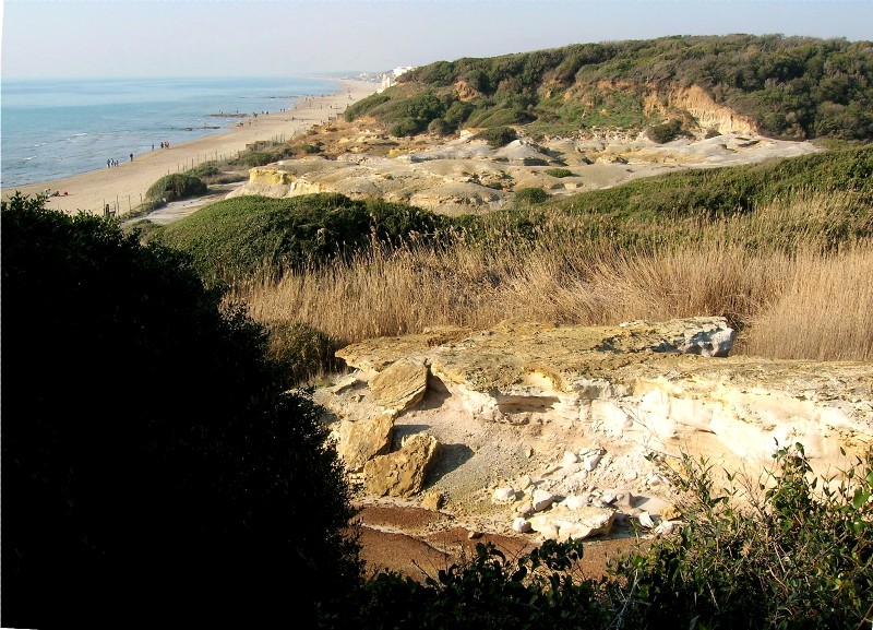 Tor Caldara - Riserva  Naturale Regionale